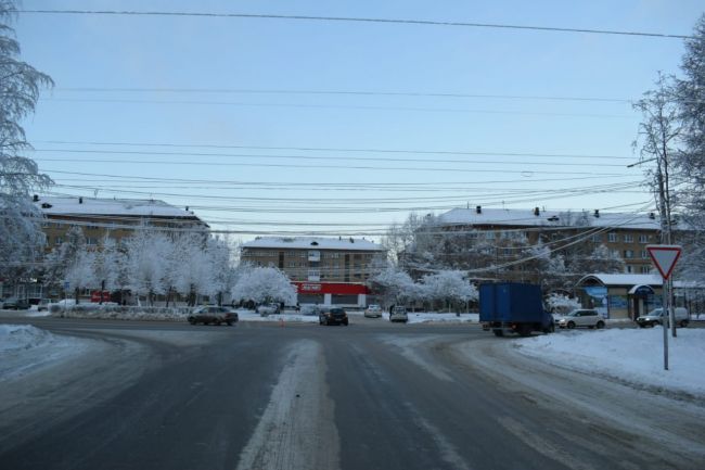 В Ухте на перекрестке пр. Космонавтов – ул. Оплеснина произошло столкновение